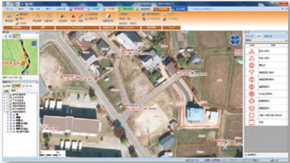 画像：土地情報管理システム画面